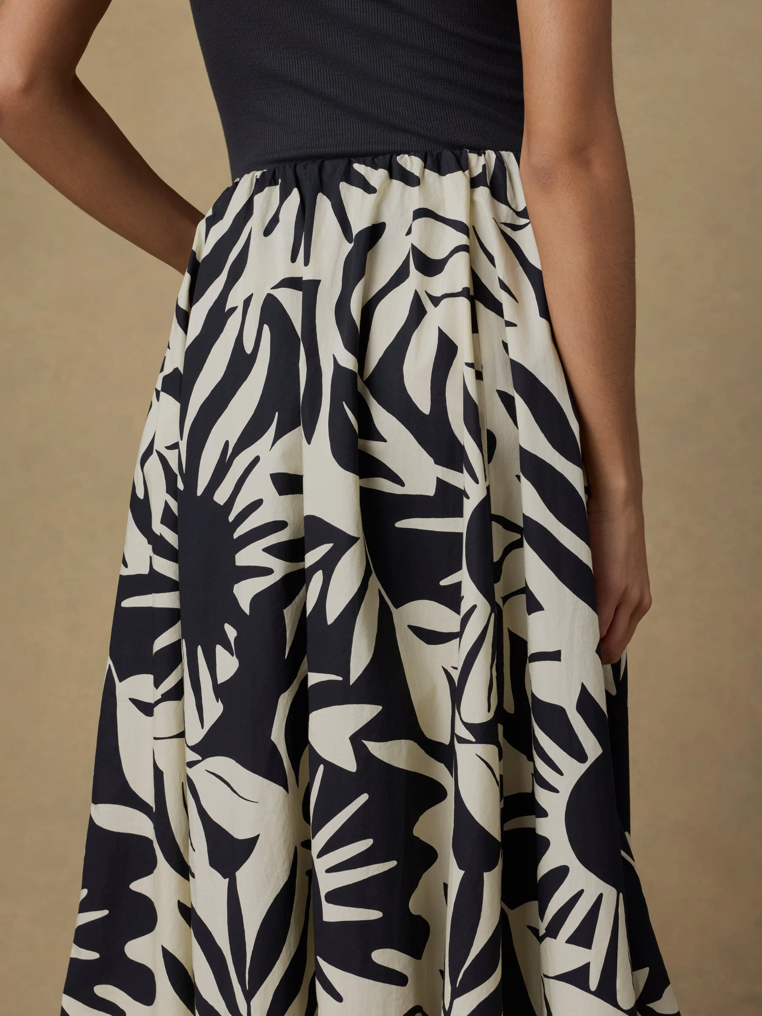 Coastal Poplin Nera Skirt - Garden Sonata - Image 6