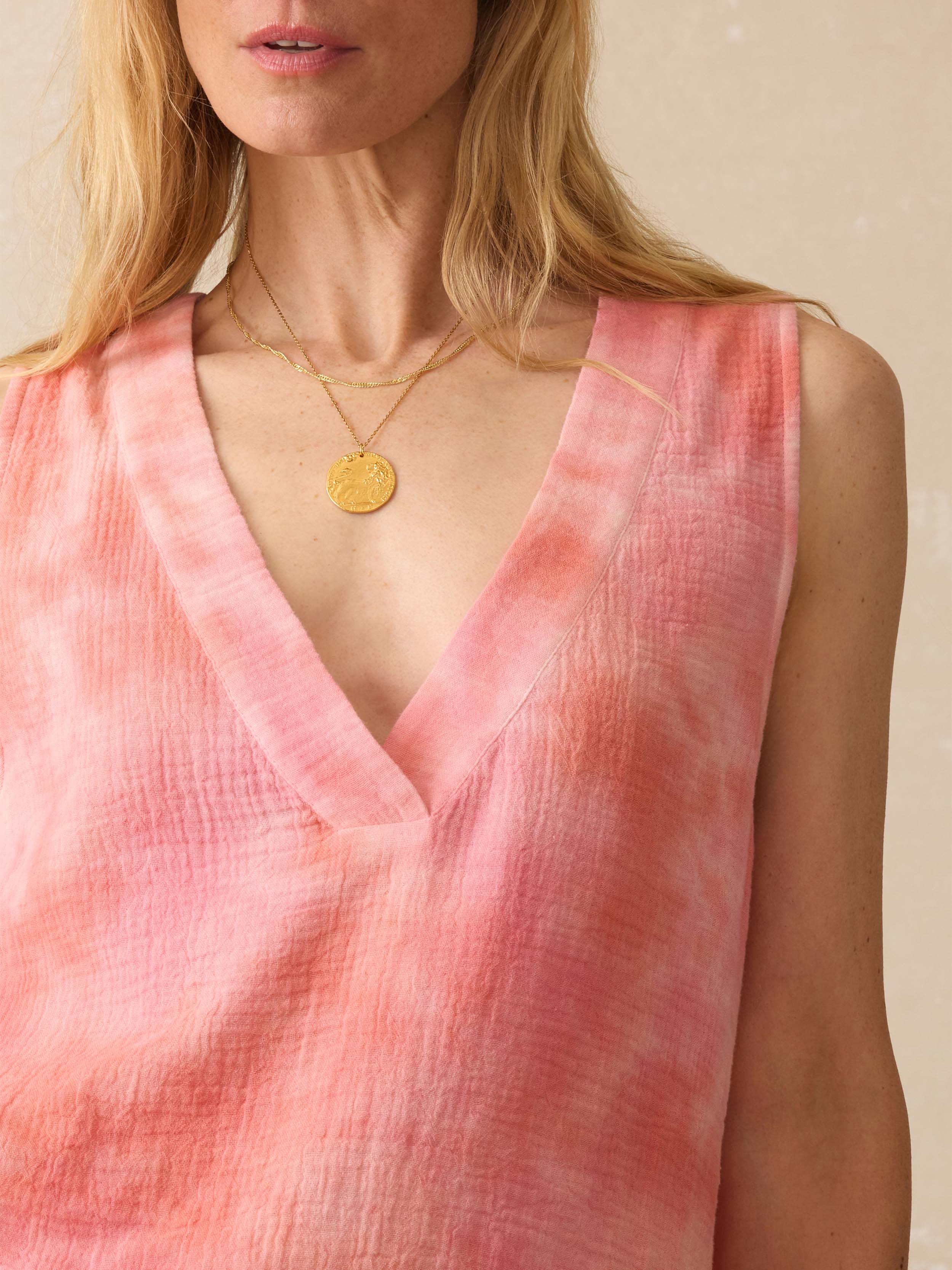 Dune Cotton Gauze Sleevless Popover - Coral Skies Tie Dye - Image 2