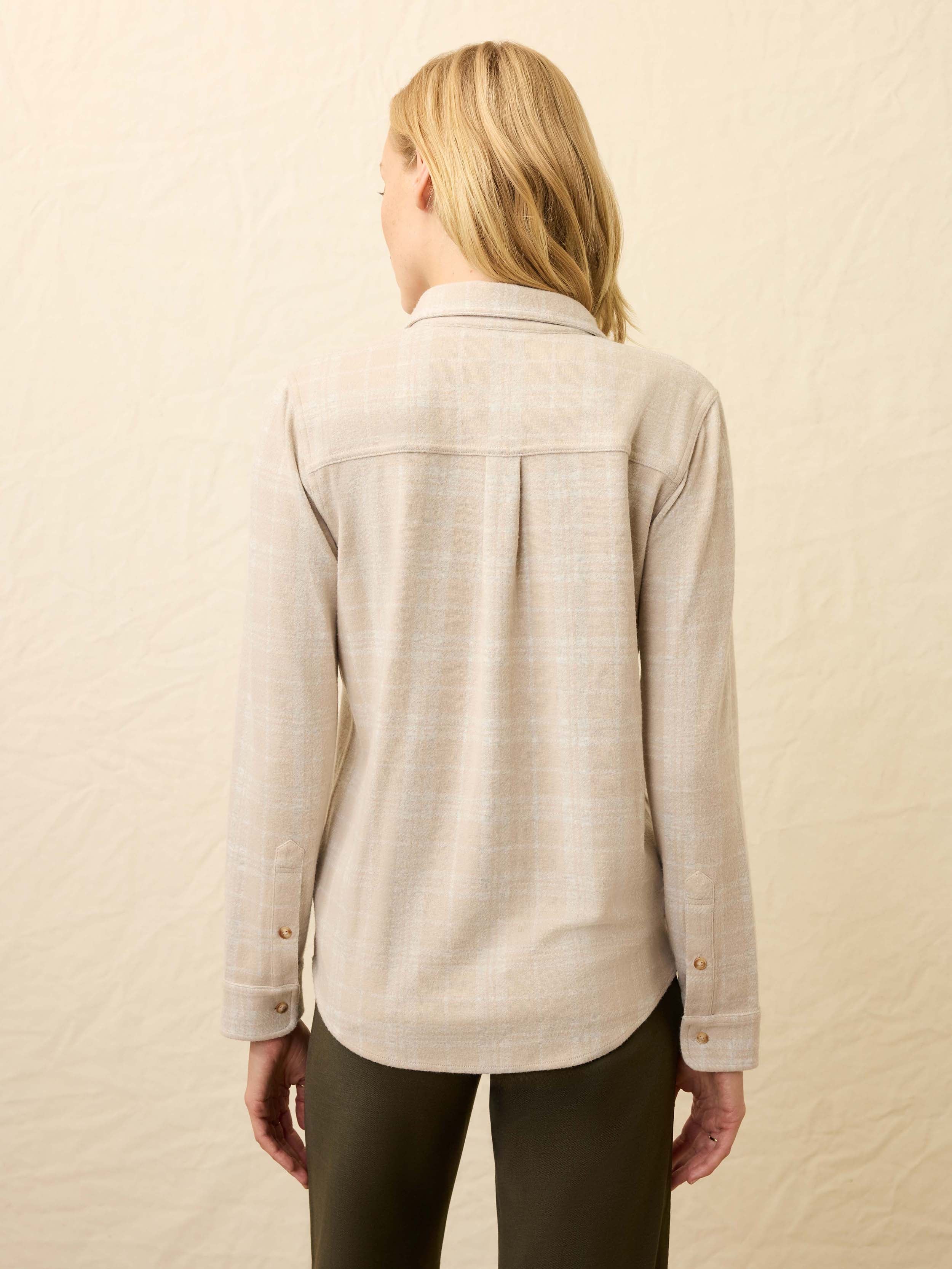 Legend™ Sweater Shirt - Desert Plains Plaid - Image 5