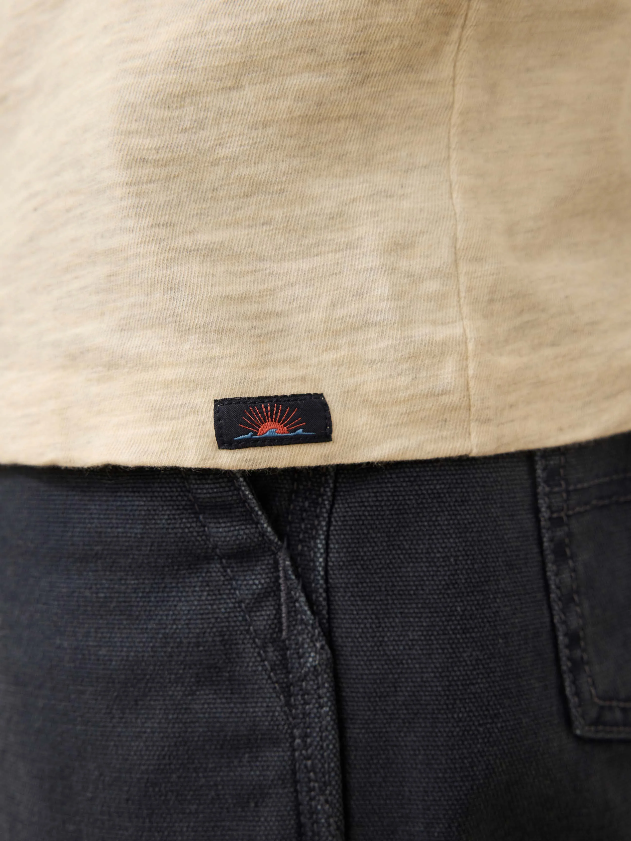 Nazare Sunwashed Tee - Island Dune Heather - Image 6