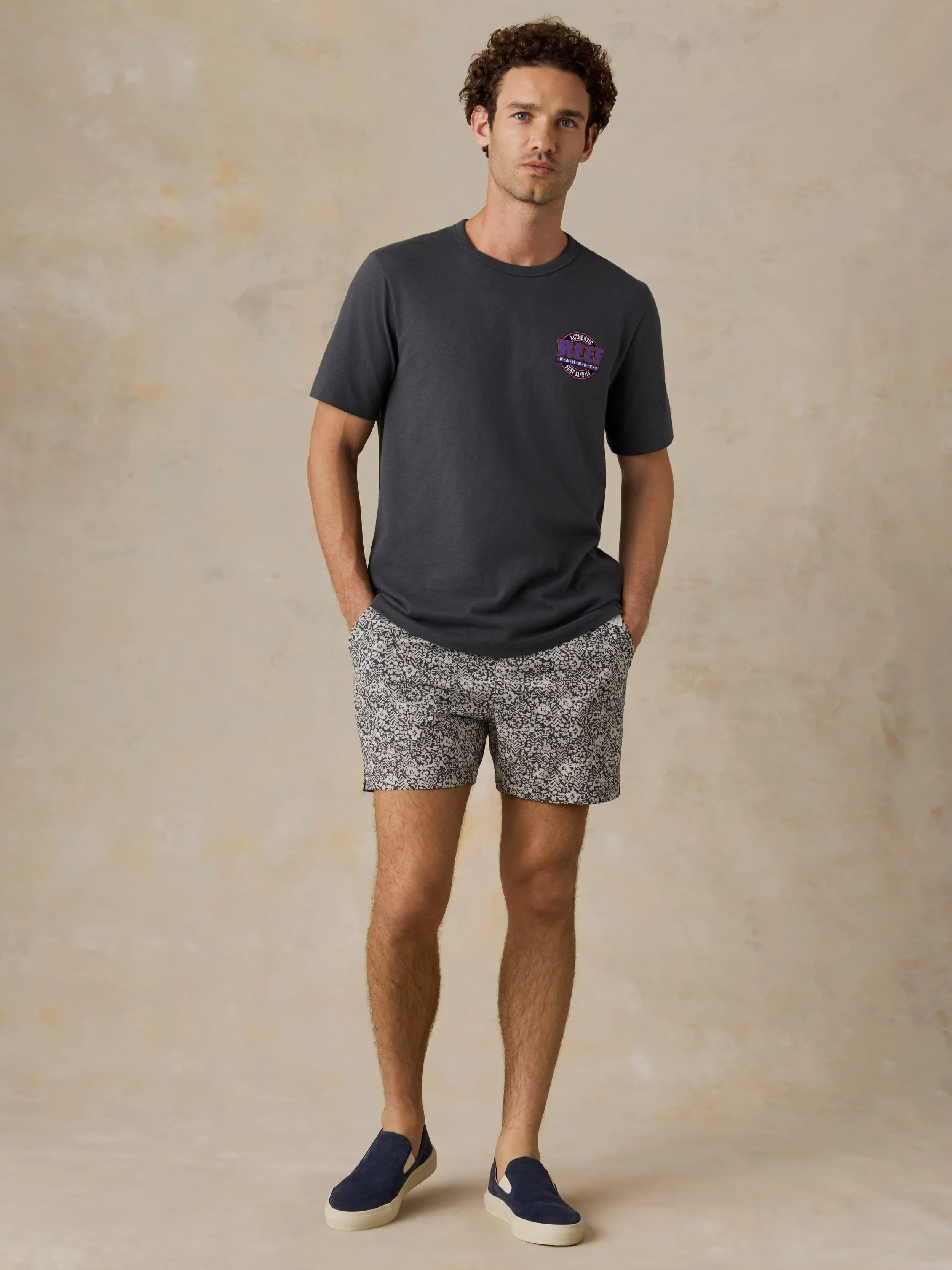 Faherty x REEF Sunwashed Graphic Tee - Graphite - Image 6