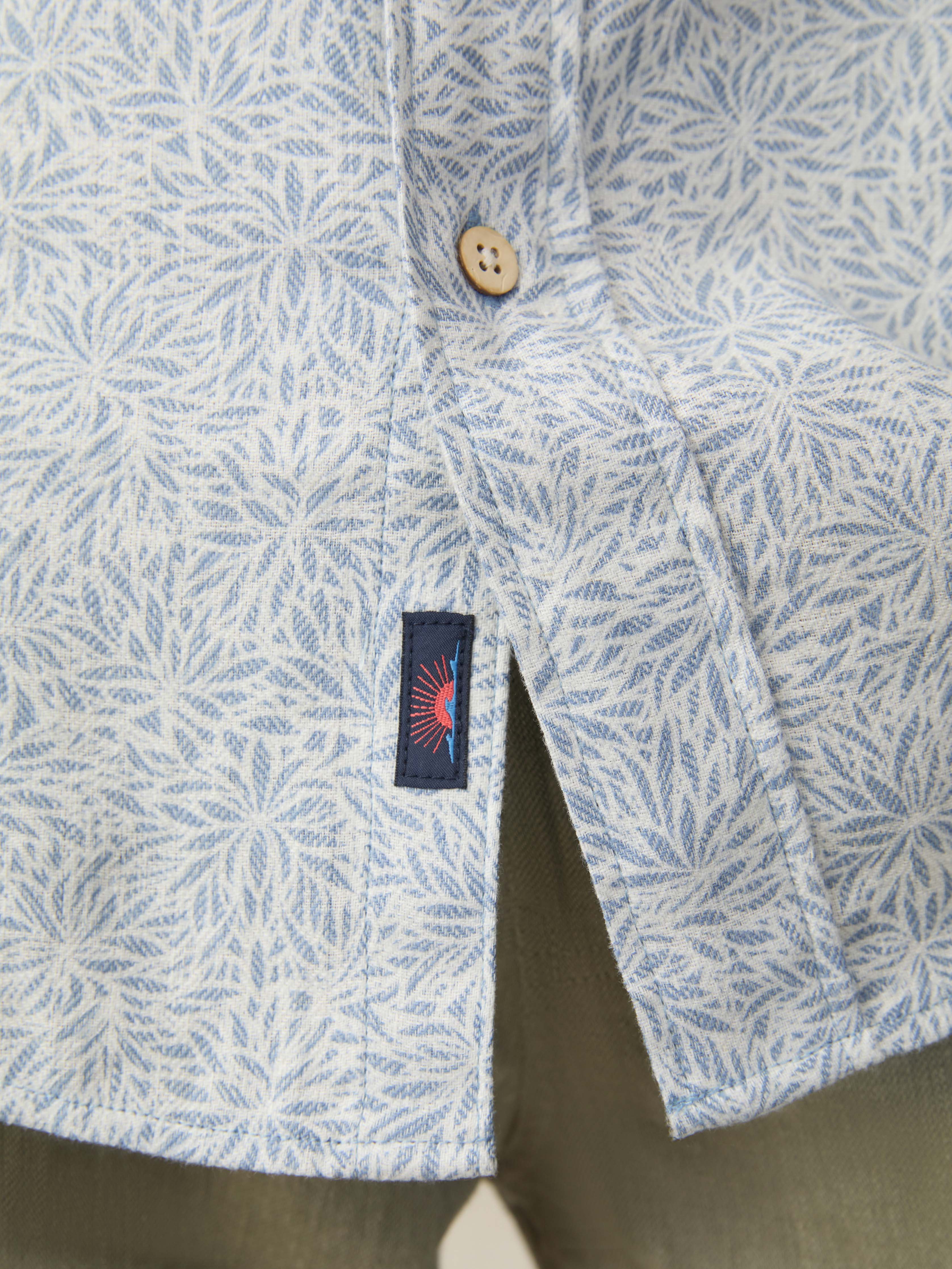 Short-Sleeve Breeze Shirt - Sky Blue Frond - Image 2