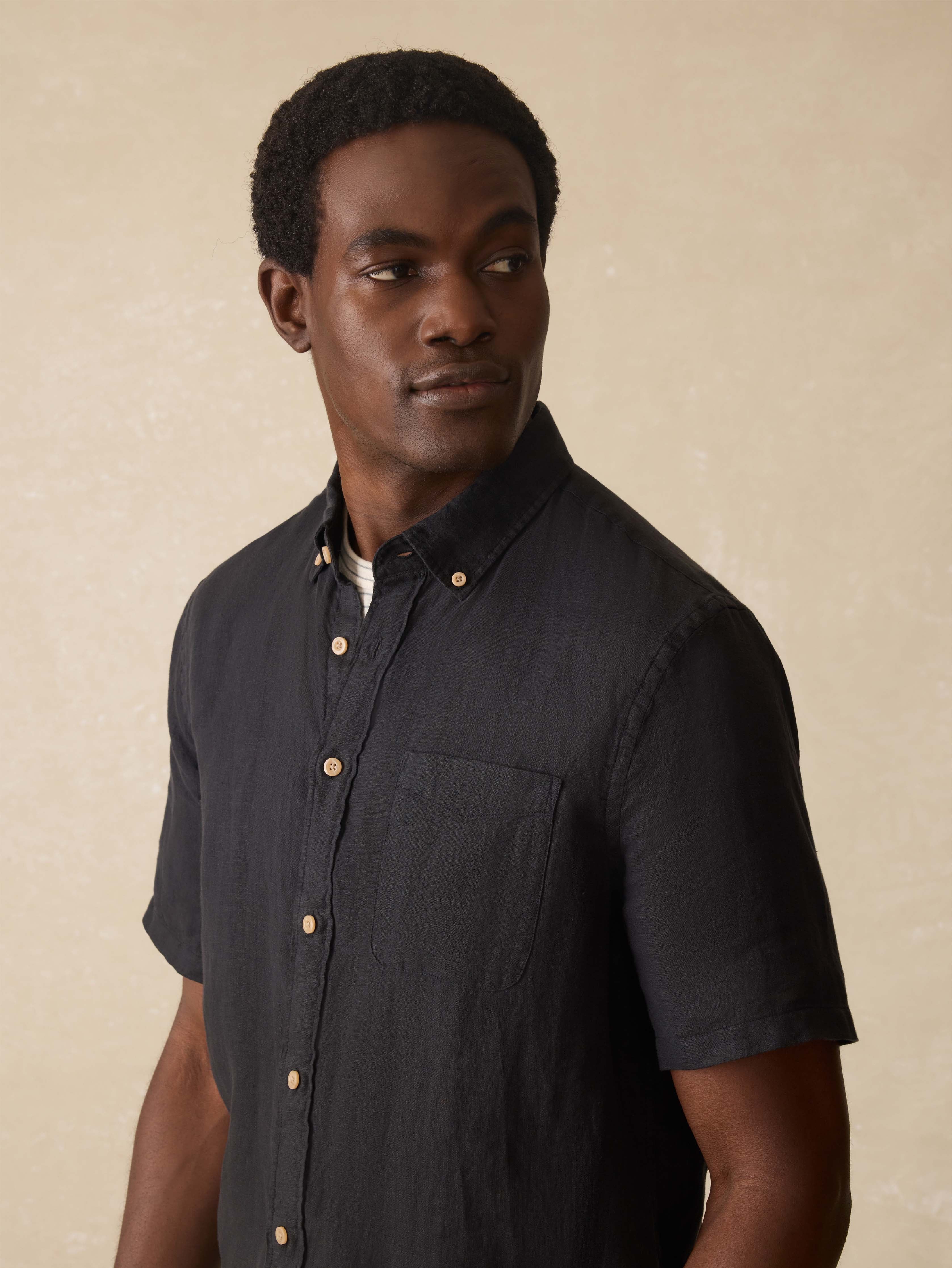 Short-Sleeve Laguna Linen Shirt - Ridge Black - Image 2