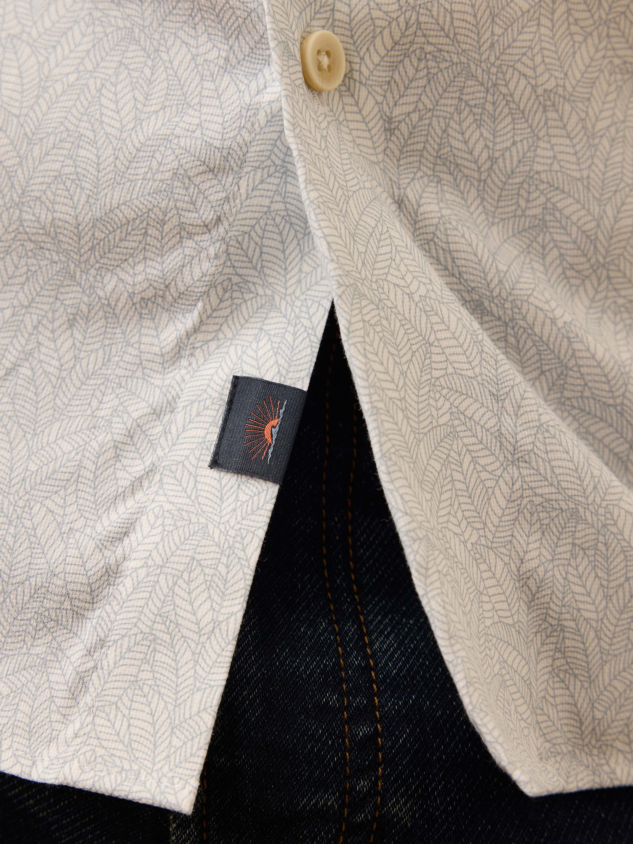 Short-Sleeve Movement™ Monterey Shirt - Ivory Sky Rainforest - Image 7
