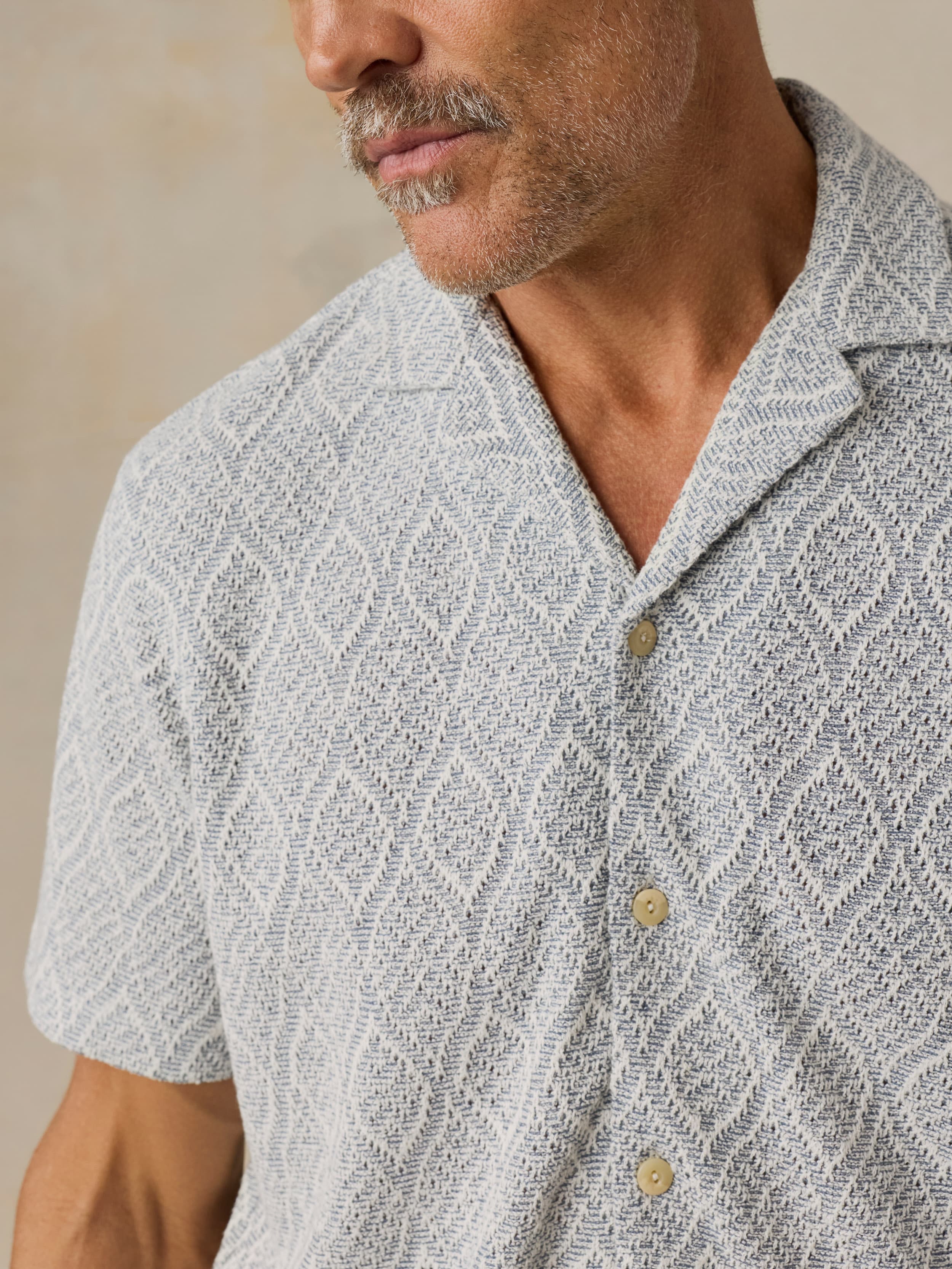 Short-Sleeve Oasis Camp Shirt - Blue Island Medallion - Image 4
