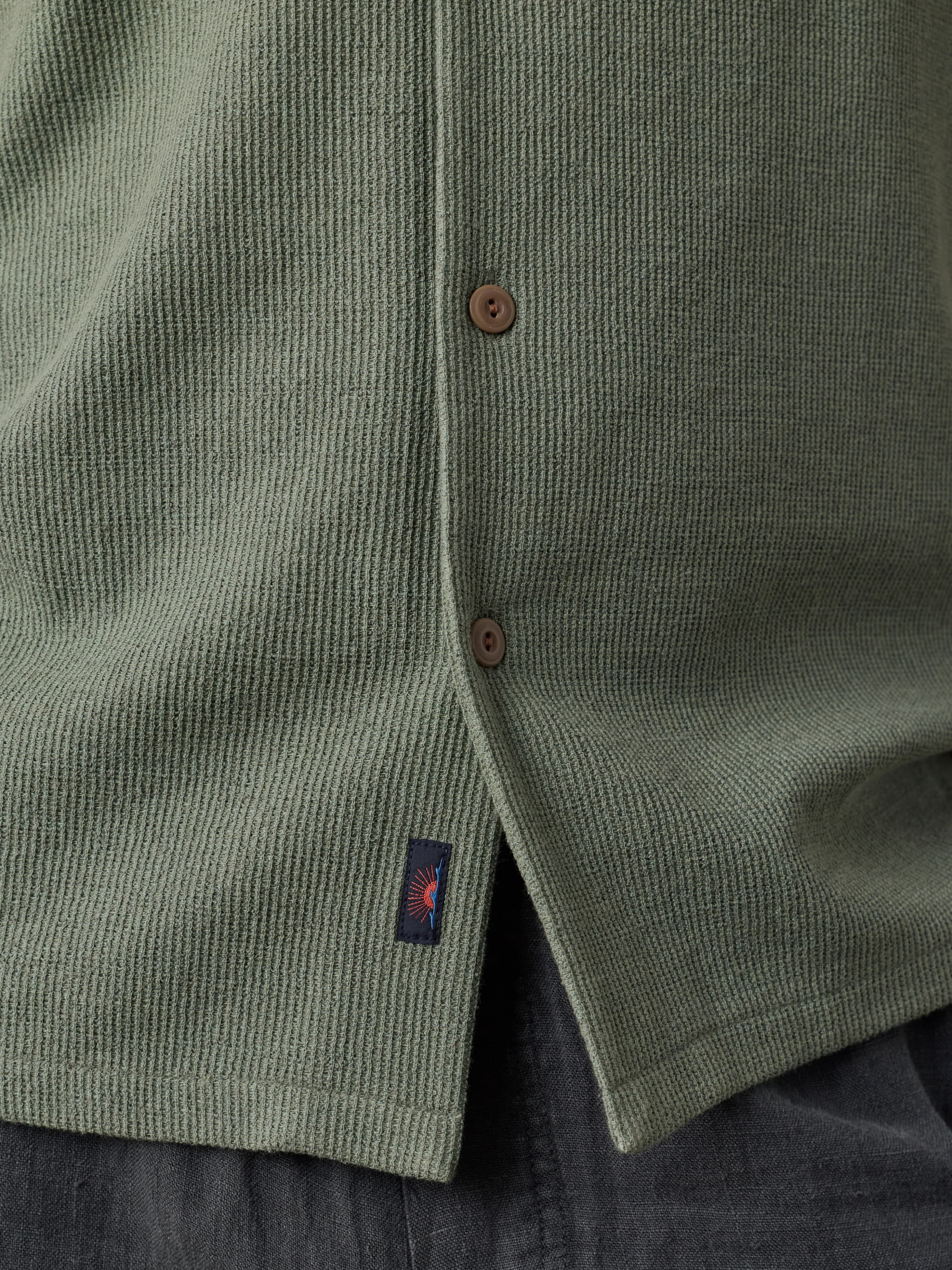 Short-Sleeve Oasis Camp Shirt - Faded Spruce - Image 5